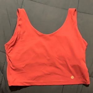 Gorgeous color mauve crop from SAVVI. Size XL.